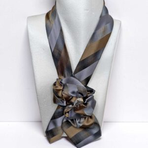 Krawattencollier Delphin