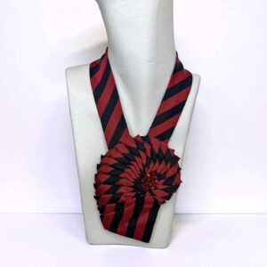 Krawattencollier Nautilus rot